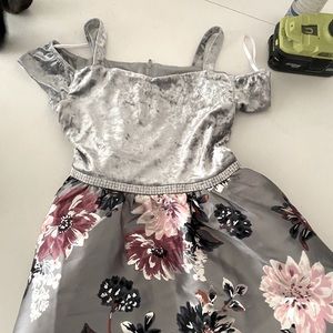 Amy Byer formal dress for girls. Size 10